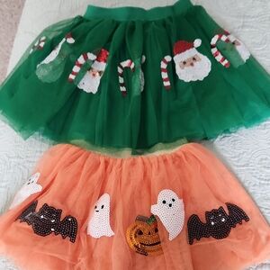 Source Unknown Green and Orange Holiday Skirt Set